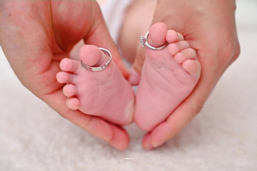 宁德怀孕肚子一边高一边低 宁德怀孕肚子一边高一边低